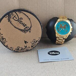 Disney Wristwatch Turquoise Face Gold Tone Case Band Analog Watch Minnie Mouse